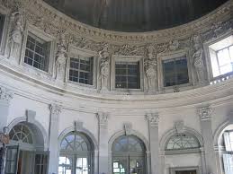 The French Baroque Le Vau And Francois Mansart Vaux Le Vicomte Architecture Baroque Chateau France