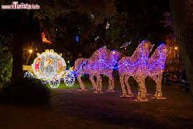 Luci D Artista A Salerno Le Luminarie Di Natale Date 2019 2020
