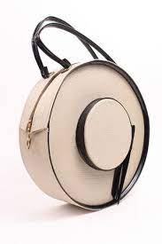 Vintage 60 S Hat Box Handbag A Must Have For Any Lovely Lady Who Knows Her Hats Vintage Handbags Vintage Purses Hats Vintage