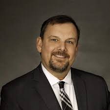 Kansas City aviation director Pat Klein announces retirement