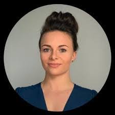 Natalie Long's Instagram, Twitter & Facebook