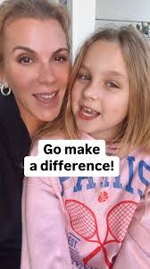 Stephanie Paras's Instagram, Twitter & Facebook