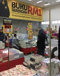 Hamka kereta mayat booth pbakl 2018. Bukupojok Explore Facebook