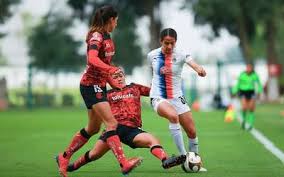 La liga mx femenil has been around for 3 editions and these women are selling out men's stadiums. Diablos Y Chivas Buscaran Un Lugar En La Semifinal De La Liga Mx Femenil El Sol De Toluca Noticias Locales Policiacas Sobre Mexico Edomex Y El Mundo