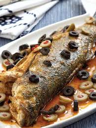 Zeytin Soslu Levrek Bugulama Tarifi Turk Mutfagi Yemekleri Yemek Tarifleri Yemek Tarifleri Yemek Gida