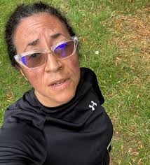 Today's effort! Tiredness is beginning to set in, but I'm pressing on!  Question for my larger-nellied running family