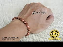 Ciri utama batu pasir emas asli : Gelang Batu Pasir Emas Kalimantan 0822 7 75 68000