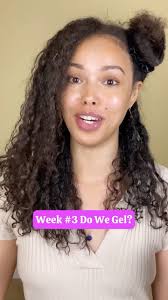 I tried the @nativechild.co firm hold hair gel and serum for the first time  and I’m still keen to visit the salon to see whether my results will be  different., Definition 5/5 so easy to use, Shine 4/5 ...