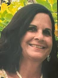 Lynnette Dunlap's Instagram, Twitter & Facebook