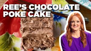 See more ideas about recipes, pioneer woman recipes, food. Ree Drummond S Decadent Chocolate Poke Cake The Pioneer Woman Food Network Youtube