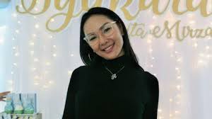 Balas Unggahan Curhat Azka Corbuzier Di Instagram Kalina Ocktaranny Akui Merasa Menyesal Tribun Palu