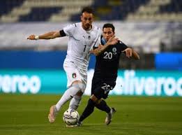 Democrazia diretta, formazione, scienza, economia, vita in svizzera di attualità, informazioni e approfondimenti in dieci lingue (tedesco, inglese, francese, italiano, spagnolo. Italia Svizzera La Formazione Azzurra Castrovilli Non Va Neanche In Panchina Viola News