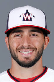 Daniel Ponce's Instagram, Twitter & Facebook