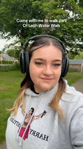 Lucy Watt (@lucywatt9)