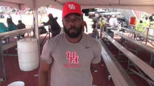 Former university of houston track star cameron burrell died monday at the age of 26. Houston S Cameron Burrell Plans To Attempt A Fast 200m This Spring