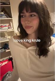 Summer Charm: A Clairo-Inspired Edit