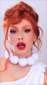 I didn’t say what the song says but I love the Final result 😂❤️  #wilmaflinstone #theflintstones #wilmamakeup #halloweenmakeup