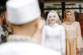 Asal yakin dijalan yang benar. 14 Kata Kata Pernikahan Mutiara Inspirasi Calon Pengantin
