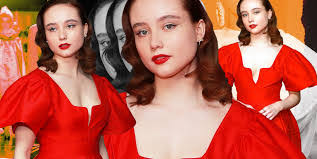 Ruby Lockwood's Instagram, Twitter & Facebook