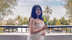 Hot bigo live video indonesia, koleksi hot bigo live dari indonesia.bisa diputar disemua jenis handphone android kamu. Bigo Live On Tumblr