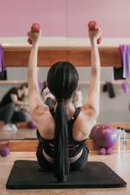 Prenez appui avec une main vos bras sont appelées triceps. Comment Maigrir Des Bras Rapidement Mode D Emploi 6 Exercices Cles