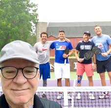 Two of the worst headshots I've ever seen. Same guy. 😒☄️ USAN DRREDL  BlGoodrich alcodenid Godd INSTA INSTA-CONC STA-CONCUSSION Hoo 00 . 5 OR 대구구  2과 2 P USA . 0界 作