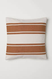 Housse De Coussin Rayee En 2020 Housse De Coussin Housses Et Coussin Carre