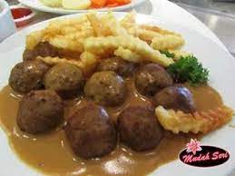 Resepi asal pada manual yang ikea sediakan ada menggunakan daging yang tidak halal. Pin On Easy And Delicious Recipes