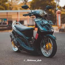 Pin Oleh Guillermo Tourn Di Motocicletas Yamaha Di 2020 Mobil