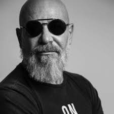 Stream Daniel Leon music