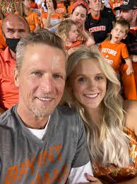 Brian Duck's Instagram, Twitter & Facebook