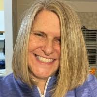 Lisa Prevette's Instagram, Twitter & Facebook