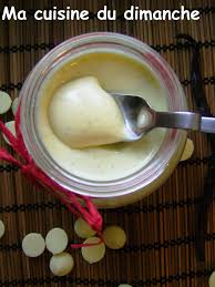 Pate A Tartiner Au Chocolat Blanc A La Vanille En 2020 Pate A Tartiner Chocolat Recette Pate A Tartiner Recette Chocolat Blanc