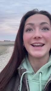 Jadyn Larson's Instagram, Twitter & Facebook