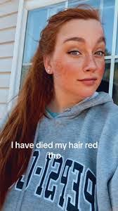 Valerie Grace's Instagram, Twitter & Facebook