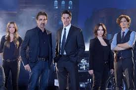 Il suffit de cliquer sur le bouton play ou choisir le lecteur vidéo préféré et ensuite regarder votre épisode. Esprits Criminels Saison 12 Saison 11 Streaming Acteurs Replay Nextplz