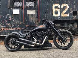 Harley Davidson Breakout Gets Serious Jolt In Horsepower Custom Looks To Match Autoevolution