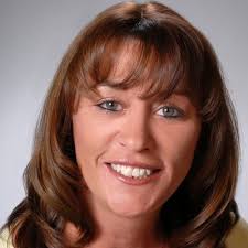 Deanna Shoemaker (@deasho1)