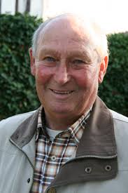 File:Walter "Holzer" Holzmann das FVL-Urgestein.jpg