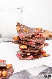 Chocolate Almond Bark With Sea Salt Chocolate Almond Bark Chocolate Almonds Almond Bark