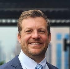 Eric Arndt's Instagram, Twitter & Facebook