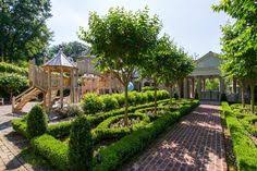 123 Summit Ln Hendersonville Tn 37075 Mls 1805636 Zillow Types Of Houses Lake House House Styles