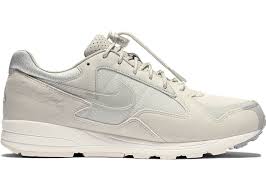 Nike X Fear Of God Air Skylon Ii Stockx Nike Air Skylon 2 Fear Of God Light Bone Nike Air Nike Air Max Sneakers
