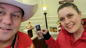 A Memorial to Cardinals Super Fan, The Hat Man, Tom Lange! #HatMan