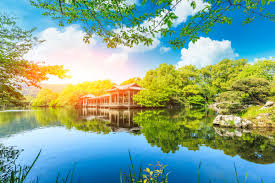 Check spelling or type a new query. Gambar Kuno Arsitektur Asia Latar Belakang Indah Bangunan Cina Kota Budaya Tujuan Timur Lingkungan Hidup Terkenal Taman Hijau Hangzhou Sejarah Liburan Danau Tua Outdoor Pavilyun Menanam Refleksi Bersantai Tempat Kejadian Permai