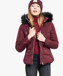 Face externe en nylon, garnissage ouatine de polyester, doublure polyester, 2 poches avec rabat, 1 poche. Gemo Vetements Blouson Femme Matelasse Avec Capuche Chaude Rouge Doudounes Femme Gemo