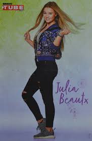 JULIA BEAUTX - A3 Poster (ca. 42 x 28 cm) - YouTube Star Clippings Fan  Sammlung | eBay