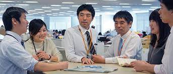 patron cildirdi japonya 70 yasina kadar calismanin onunu aciyor japonya calisma yaya