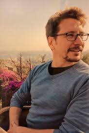 Isaac Lockwood's Instagram, Twitter & Facebook