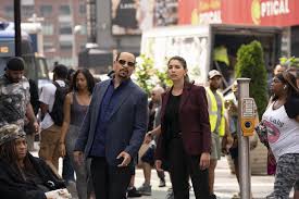 Svu season 21 episode 4, rollins clashes with the parents of a teenage runaway and the squad comes together for a special event. Law Order Special Victims Unit The Burden Of Our Choices Tv Episode 2019 Imdb